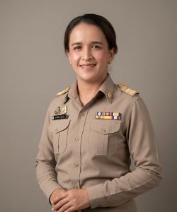 นางวนิดา ภูนบผา