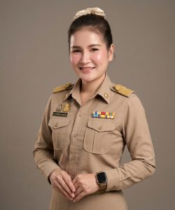 นางสาวน้ำฝน มูลสุวรรณ